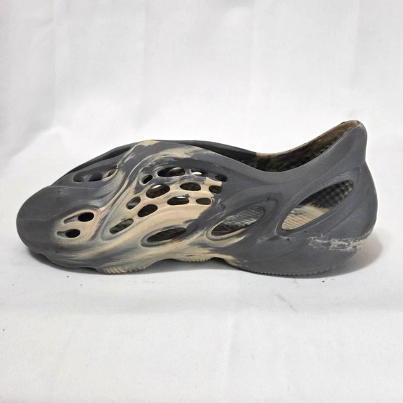 Adidas Yeezy Foam Runner MXT Moon Grey Mens Size 8 Marbled Slip On Clog - Picture 9 of 12